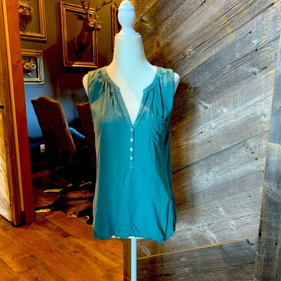 Lucky Brand Tank Top - Picture 1 of 9